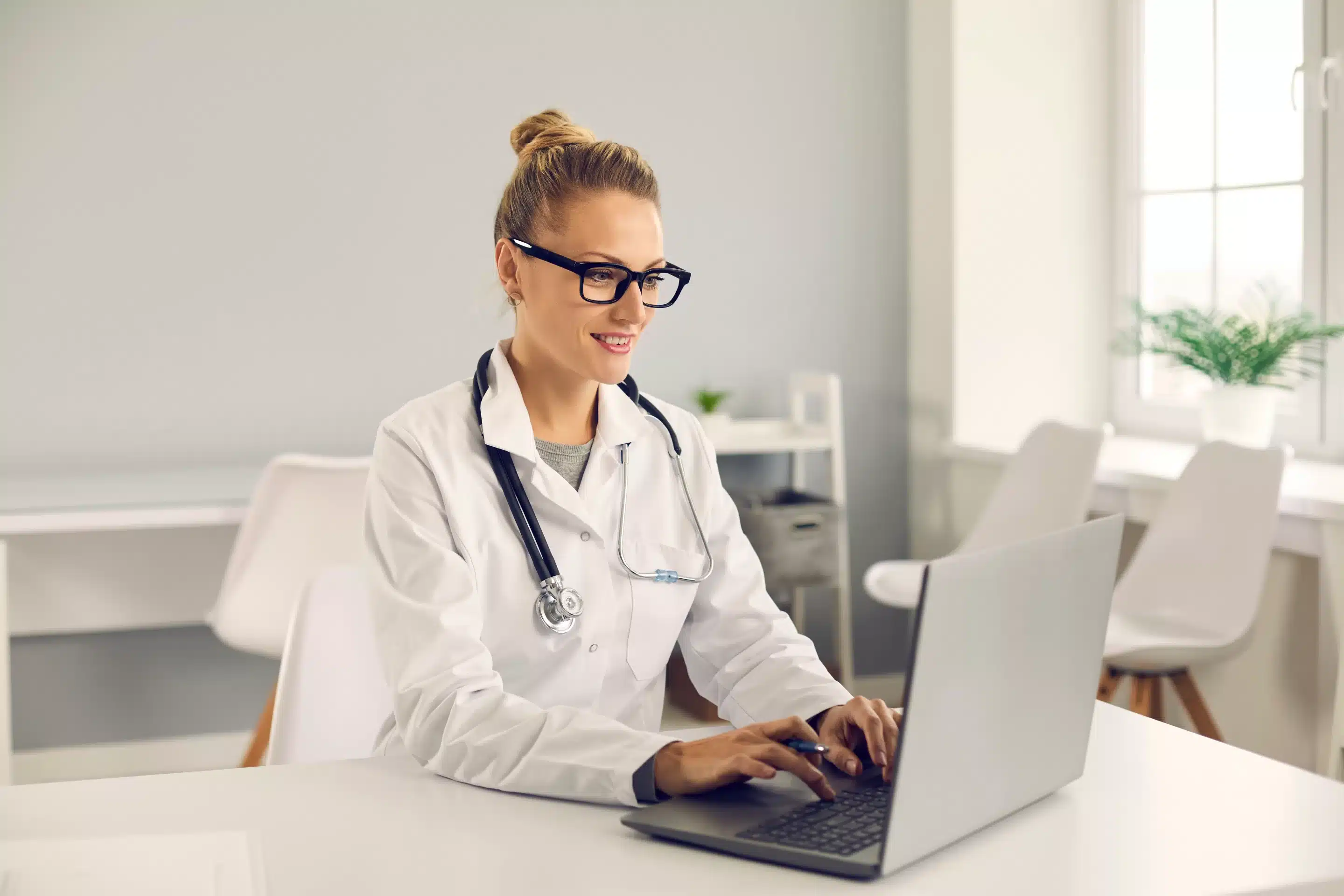 How do I choose an EHR?
