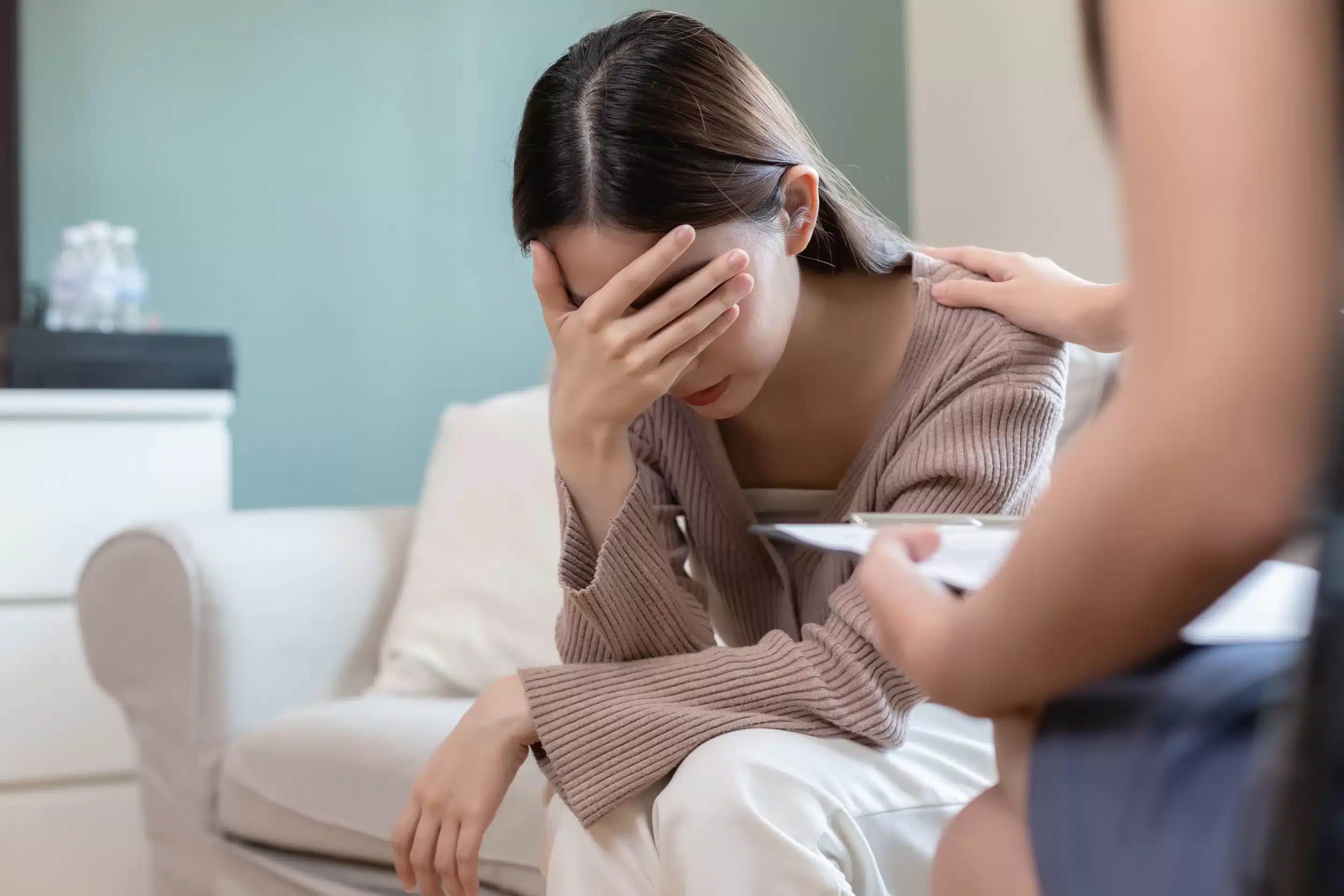 Am I Depressed? Symptoms and Treatment for Depression