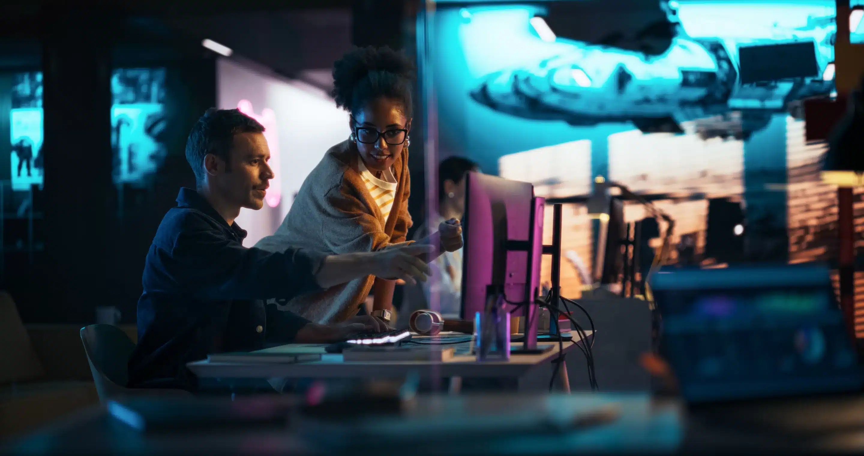 Make Compelling Visual Design for professional presence online